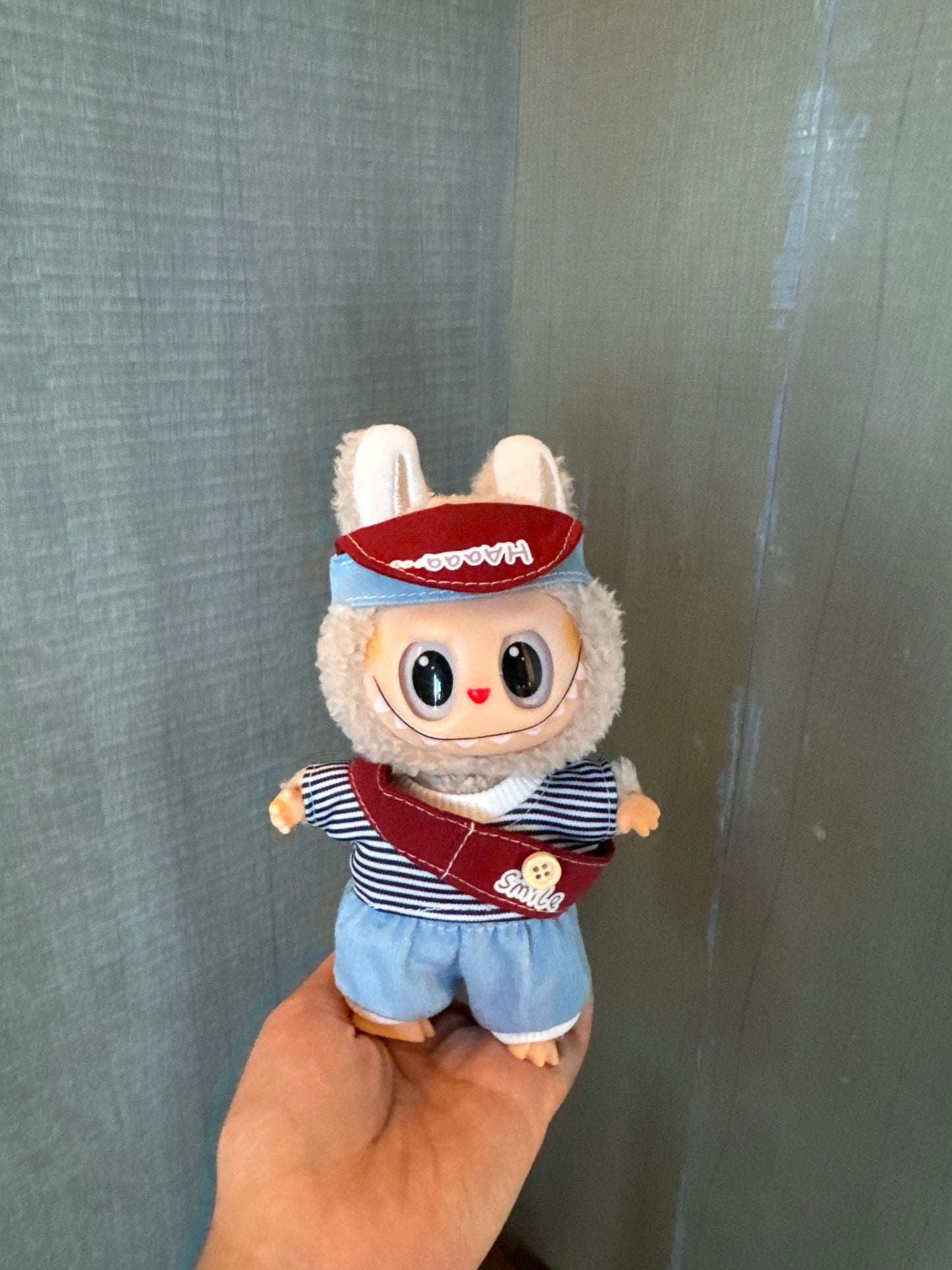 Product Name: Urban Cool Outfit Set for 17cm Labubu Doll Streetwear Vibes for Your Trendy Labubu!