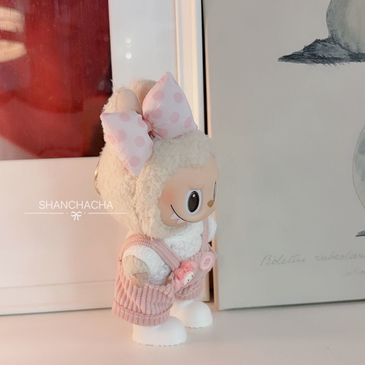 Vintage Sweetheart Set: Pink Corduroy Overalls + Cream Lace Top + Dotty Bow Clip for 17cm Labubu