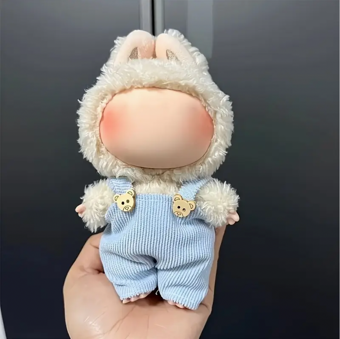 6.69-inch LABUBU doll clothes, fashionable backpack pants, and teddy bear badges for play and display, 17cm cute doll, multiple styles, hand woven doll clothing