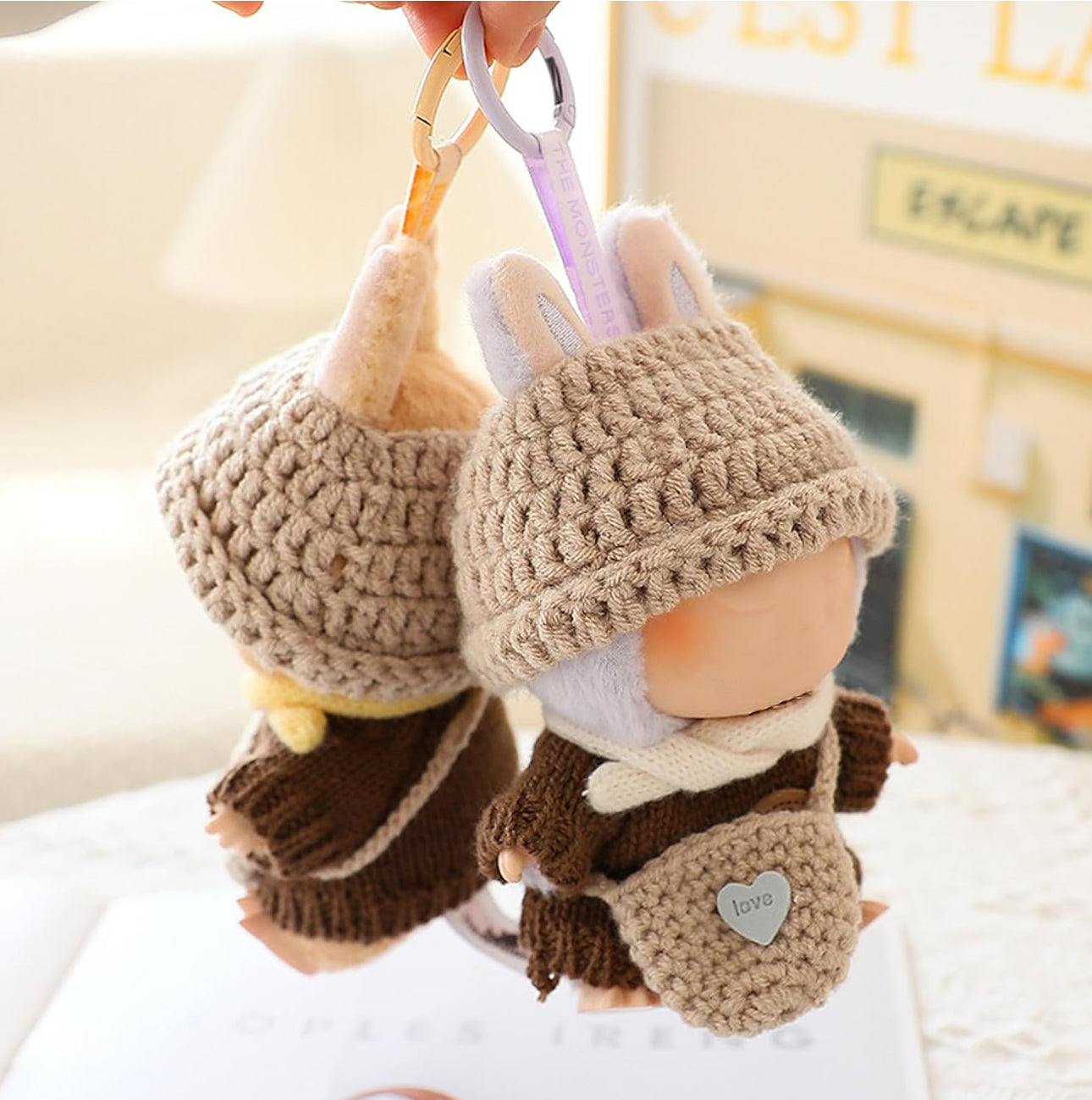 Product Name: Cozy Winter Knit Set for 17cm Labubu - 4-Piece Outfit (Sweater + Jeans + Hat + Bag)