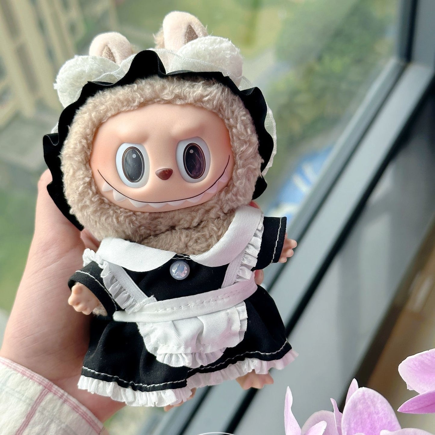 Summer Black & White Maid Doll Outfit Set for 17cm Labubu  Adorable & Stylish Outfit for Your Labubu Doll!